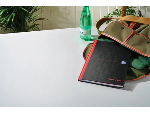 Notitieboek Oxford Black n' Red A4 96vel blanco zwart
