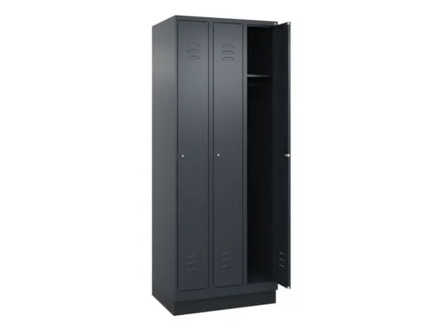 locker,HxBxD 1950x750x500mm,3vak,vak B 250mm,cil.-slot,sokkel