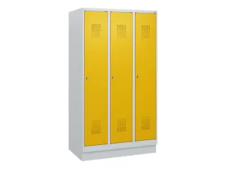 schoollocker,HxBxD 1630x900x500mm,3vak,vak B 300mm,cil.-slot,sokkel - 2