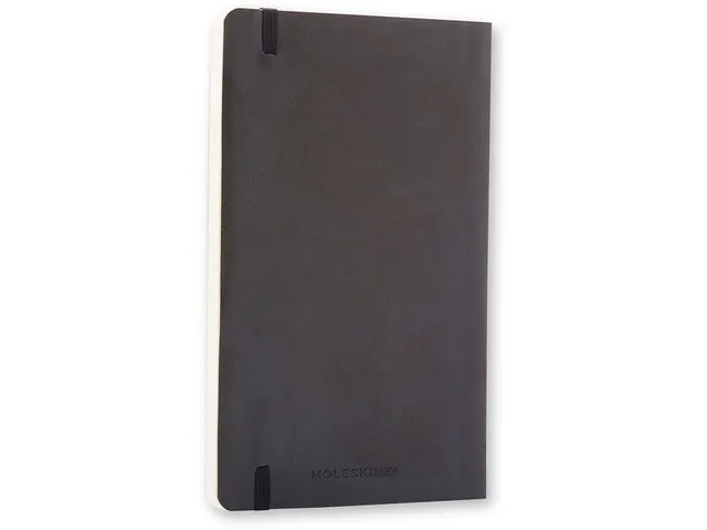 Notitieboek Moleskine large 130x210mm blanco soft cover zwart