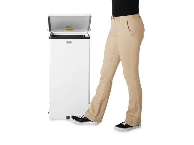 Defender Pedaalemmer 90 Liter Wit