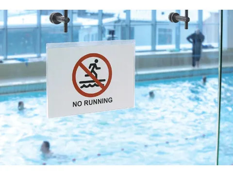 Presenteerhoes Djois Signage A4 PP zelfklevend 10 stuks