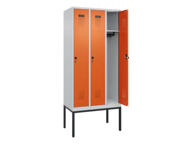 locker,HxBxD 2120x900x500mm,3vak,vak B 300mm,draaigrendel