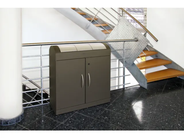 Station de tri sélectif 3x45l corps moka doux trappes inox