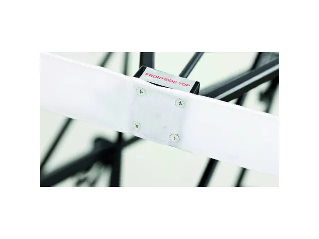 Beurswand Pop-Up Fabric Straight 2 x 3 met Trolley koffer