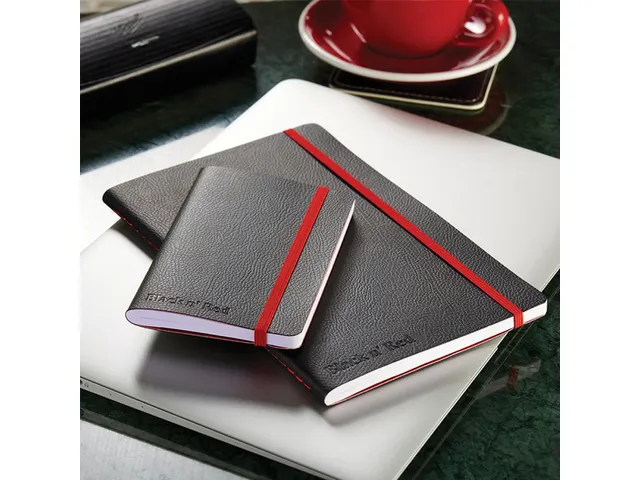 Carnet de notes Oxford Black n' Red A5 Business Journal 72 fls ligné