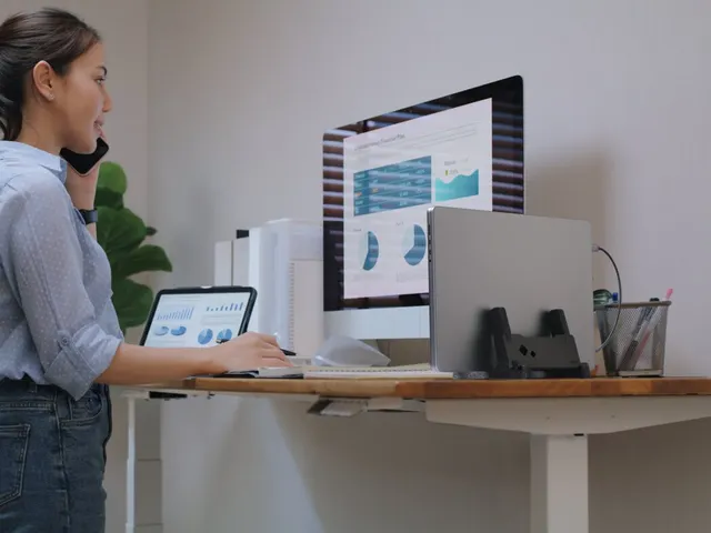 508058 DURABLE laptopstandandaard 3kg 17 inch zwart