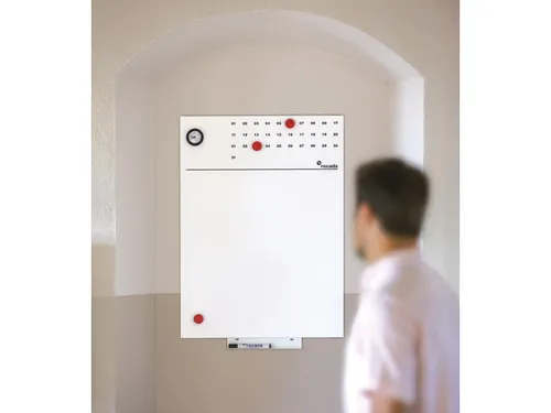 Whiteboard Rocada Skinclock 55x75cm wit gelakt met klok en kalender