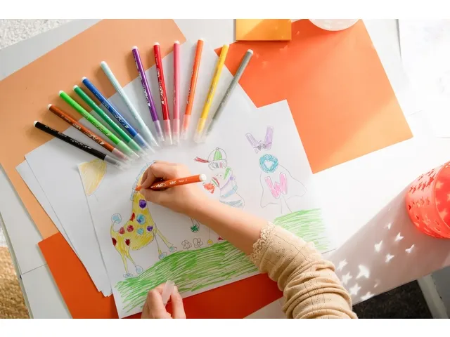 Kleurstiften BicKids couleur medium assorti schoolbox à 144 stuks