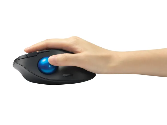 EQ TB450 Pro Fit Ergo Trackball Muis