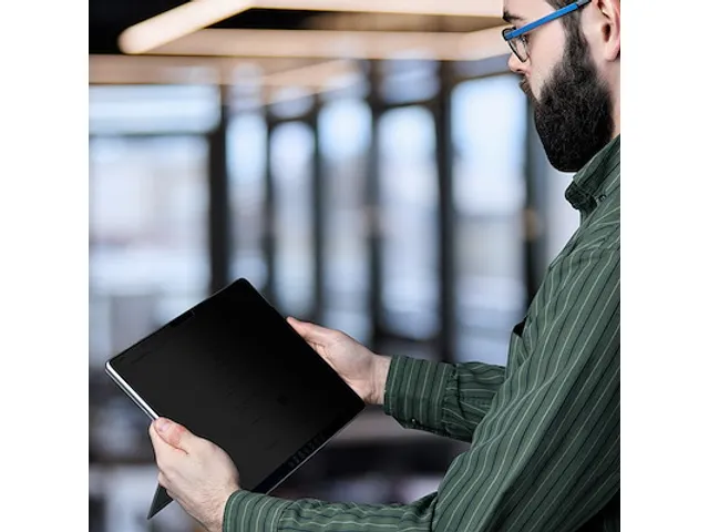 4-Way 13-inch Surface Pro 8/9/X Laptop Privacy Filter