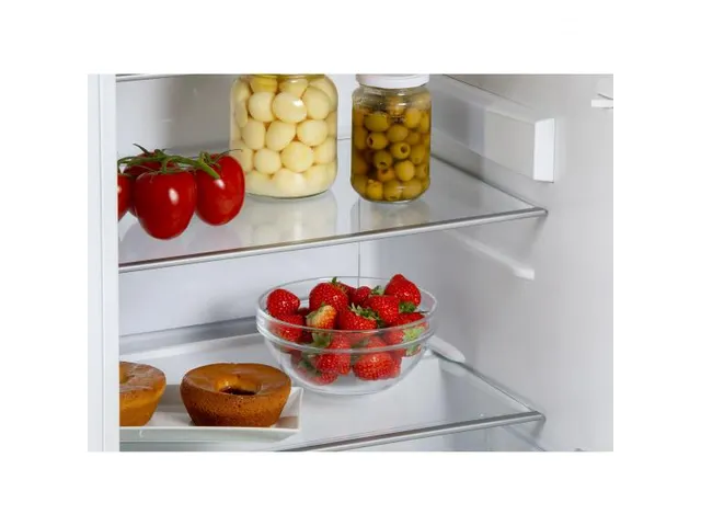 Réfrigérateur modèle table 134 litres classe énergie E blanc