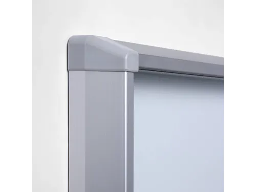 Vitrinekast Mededelingenbord Fire-proof schuifdeuren 15xA4