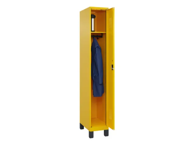 locker,HxBxD 1950x300x500mm,1vak,vak B 300mm,cil.-slot,voeten