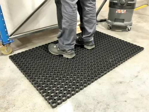 werkplekmat,mat,HxLxB 22x1500x1000mm,natuurrubber,geperforeerd