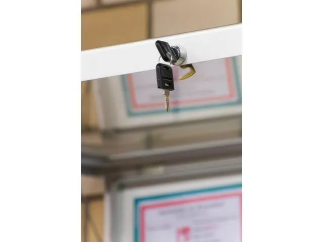 Infovitrine 4xa4 Whiteboard Voor Binnen Aluminium Frame