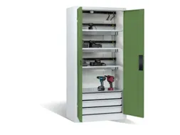 acculaadkast 1950x930x500mm 15stekkerdozen 230V ventilator fr. RAL7035