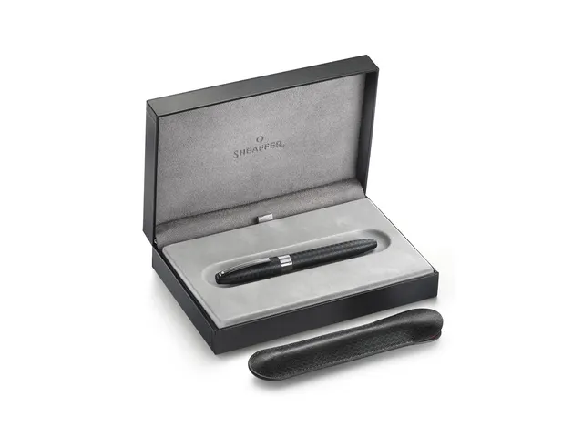 Vulpen Sheaffer Legacy 9066 Chevron matte black, gun metal nib, trims,
