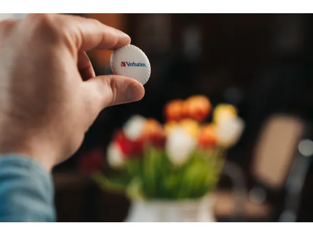 Verbatim 32135 My Finder Coin Bluetooth Tracker Zwart/Wit/roze 3 stuks