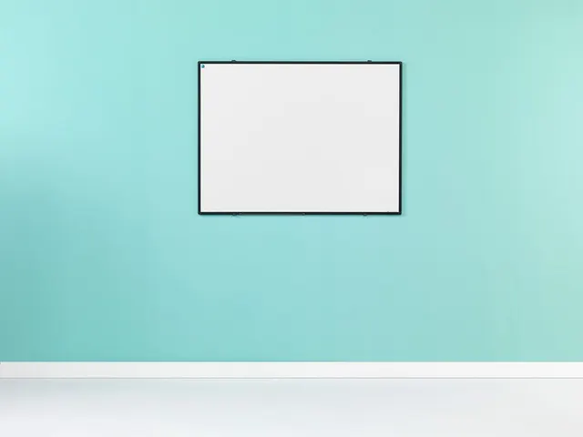 Whiteboard 45x60cm wit emaille Softline 8mm zwart profiel