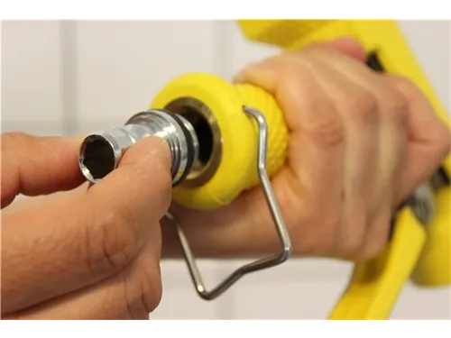 0715 Nippel 3/4 inch voor waterpistool