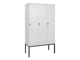 locker,HxBxD 2120x1200x500mm,3vak,vak B 400mm,draaigrendel - 1