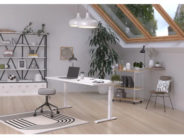 In hoogte verstelbaar bureau,HxBxD 680-910x1600x800mm,blad wit