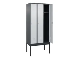 locker,HxBxD 2120x900x500mm,3vak,vak B 300mm,cil.-slot,voetonderstel - 2