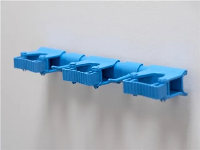 Système de suspension Vikan Hygiene Hi-Flex 2crochets/3pinces Bleu