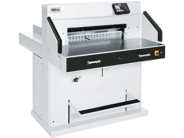 Stapelsnijmachine Ideal 7260 72cm Luchttafel Hydraulisch met onderstel
