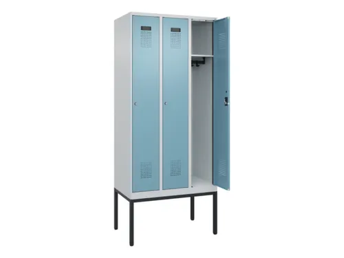 locker,HxBxD 2120x900x500mm,3vak,vak B 300mm,cil.-slot,voetonderstel