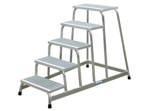 Montagetrap Aluminium H 1 0M 5Treden Incl. Platform Treden Rooster