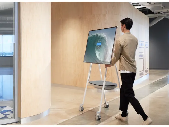 APC CSH2 UPS - Mobiele accu voor Microsoft Surface Hub 2S & 3