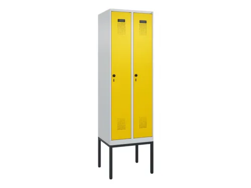 locker,HxBxD 2120x600x500mm,2vak,vak B 300mm,draaigrendel