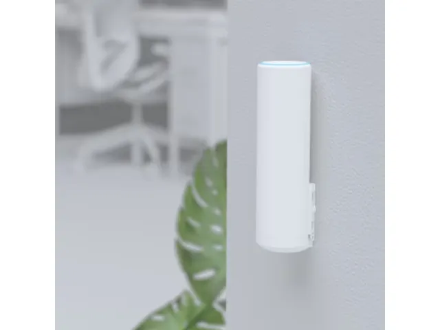 Ubiquiti UniFi 6 Mesh Indoor/Outdoor Dual-band WiFi 6 Access Point