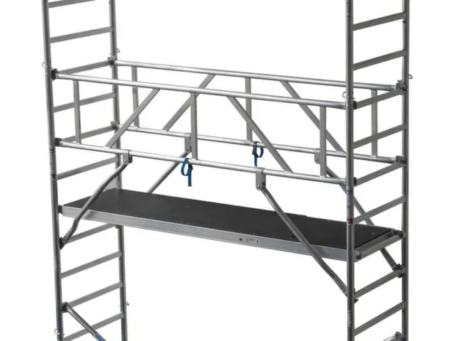 échafaudage roulant,H de travail 7,4m,échafaudage H 6,5m