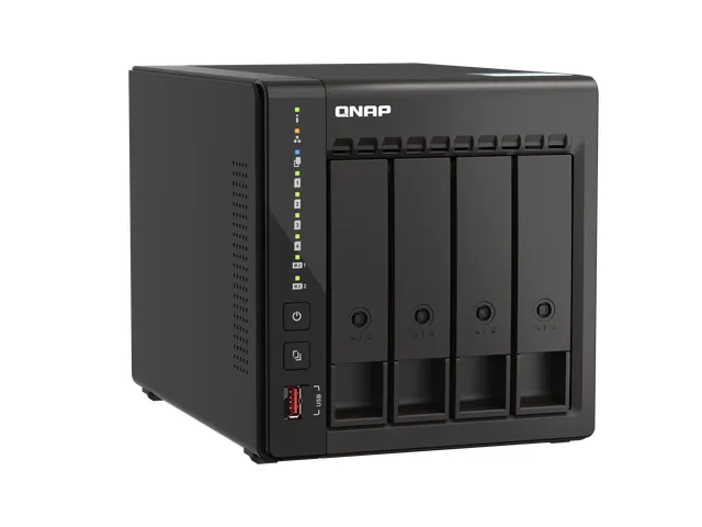 4 x 3.5 inch, Intel Celeron J6412, Intel UHD Graphics, 8 GB RAM, 4 GB