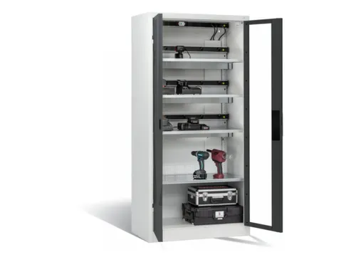 acculaadkast 1950x930x500mm 15stekkerdozen 230V ventilator fr. RAL7016