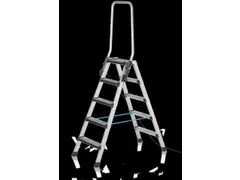 trapladder,NL,beide zijden,2x5treden,m. bekleding,balk L 1,38m