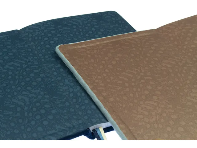 Carnet de notes A5 Natural Beauty velours100gr 96pag ligné. FSC. Set