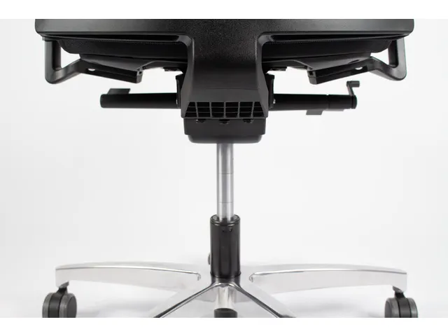 Bureaustoel EN1335 Linea Omnia 01 zwart/zwart met 3D armleuning en alu