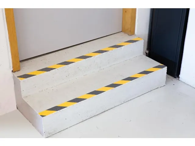 Bande antidérapante 5cm x 5m - Noir/Jaune