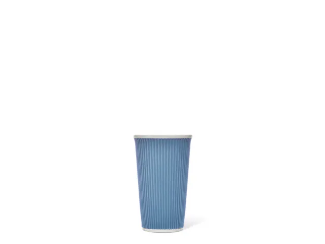 Beker porselein Les Artistes Paris 450ml met siliconen grip ribbel Blu