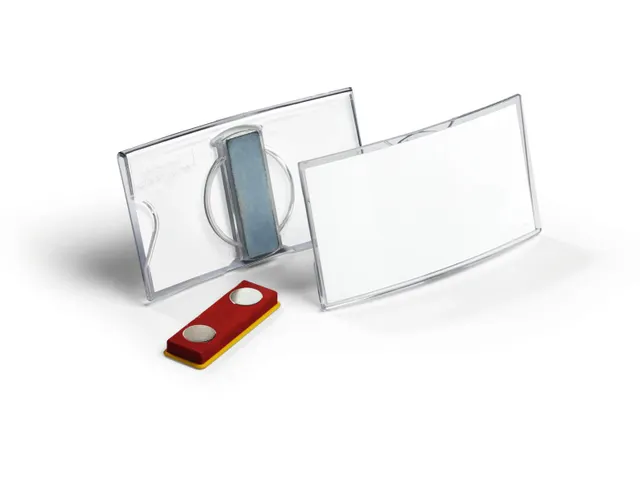 Badge Durable 8123 convexe avec aimant 40x75mm