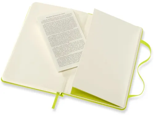 Notitieboek Moleskine pocket 90x140mm blanco hard cover lemon green