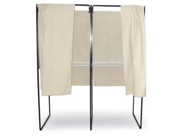 stemhokje,uitbreiding,BxD 800x800mm,gordijnen,schrijfplank