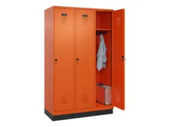 locker,HxBxD 1950x1200x500mm,3vak,vak B 400mm,draaigrendel,sokkel