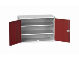 universele kast,HxBxD 800x1300x550mm,2xStalen bodem,draaigrendelslot