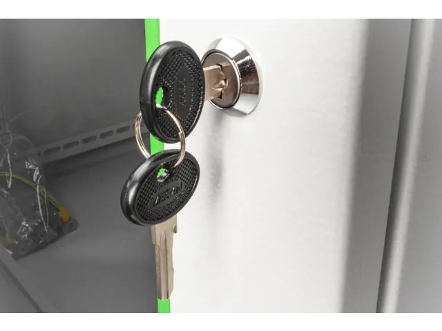 Armoire réseau murale Dynamic Basic 12U 600x600mm RAL7035