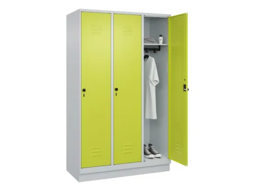 locker,HxBxD 1950x1200x500mm,3vak,vak B 400mm,draaigrendel,sokkel